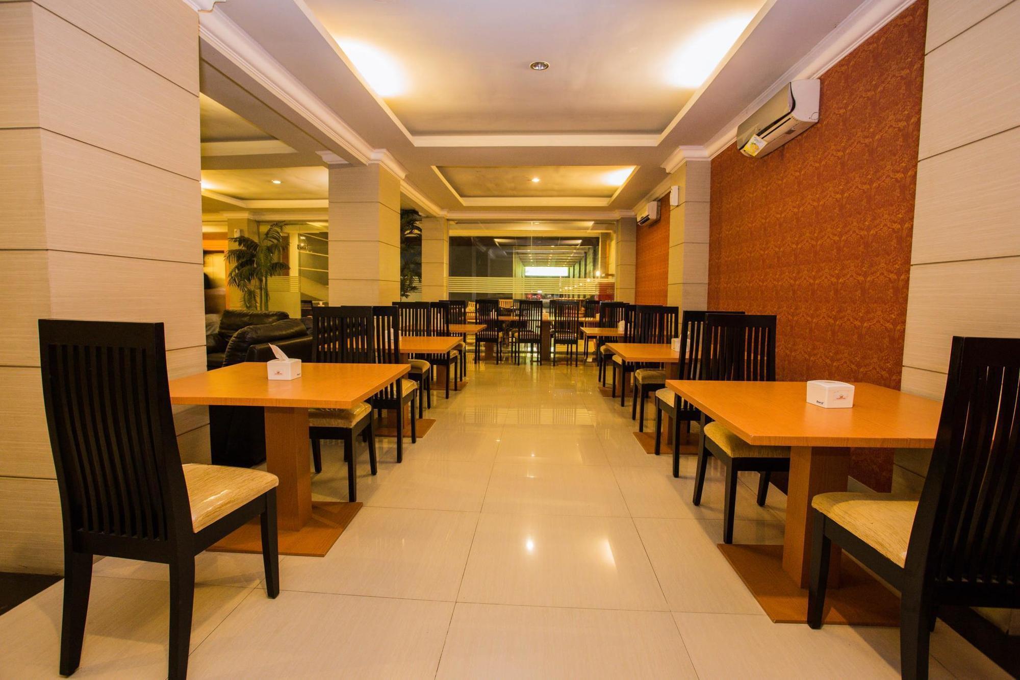 Raja Residence Jakarta Exteriör bild
